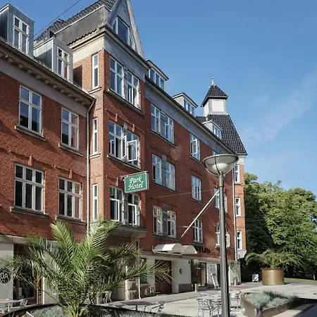 Bb-hotel Park Hotel 3*